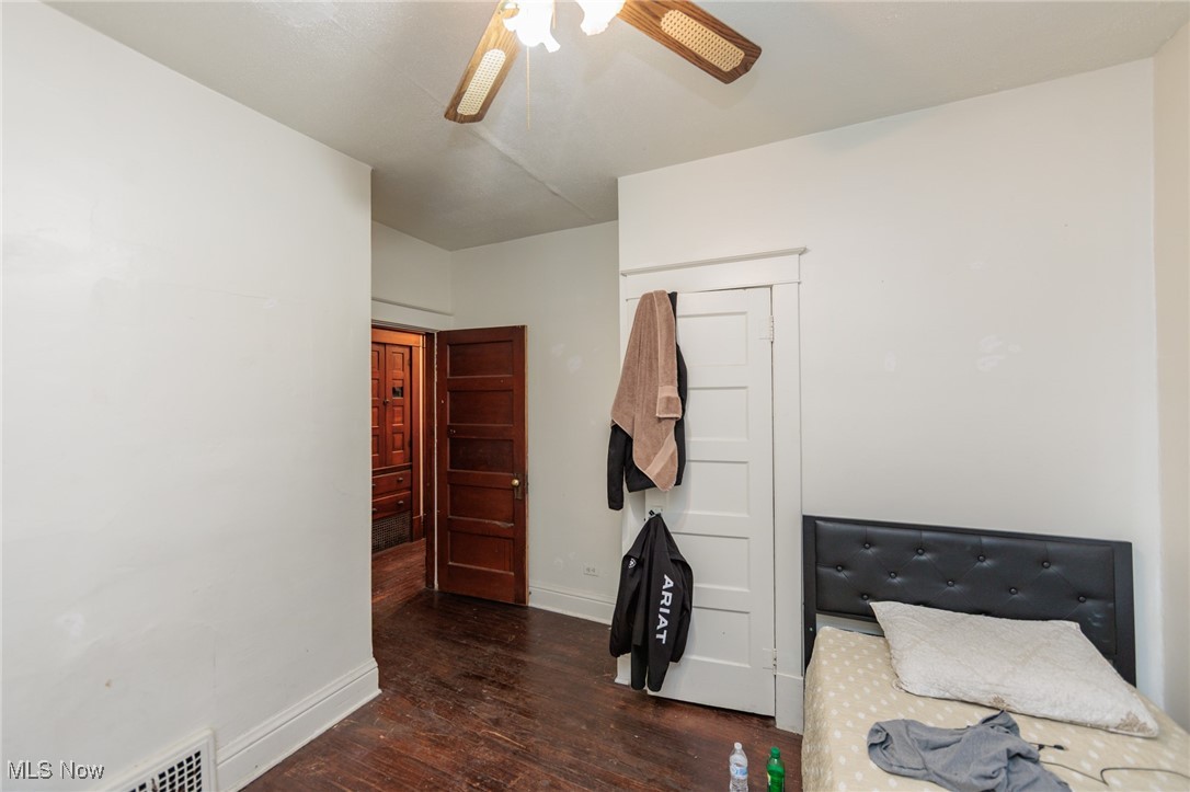 3724 W 130th Street Cleveland OH 44111