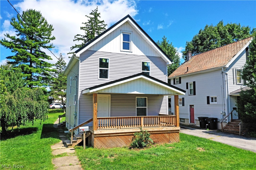 1157 Mckinley Street NE Warren OH 44483