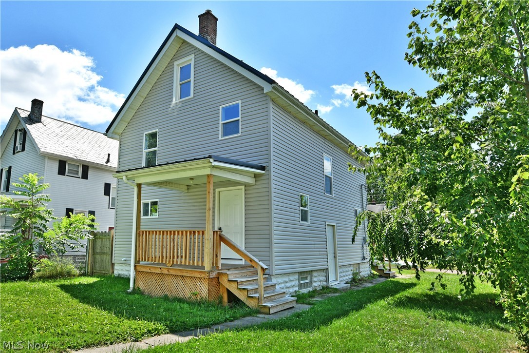 1157 Mckinley Street NE Warren OH 44483