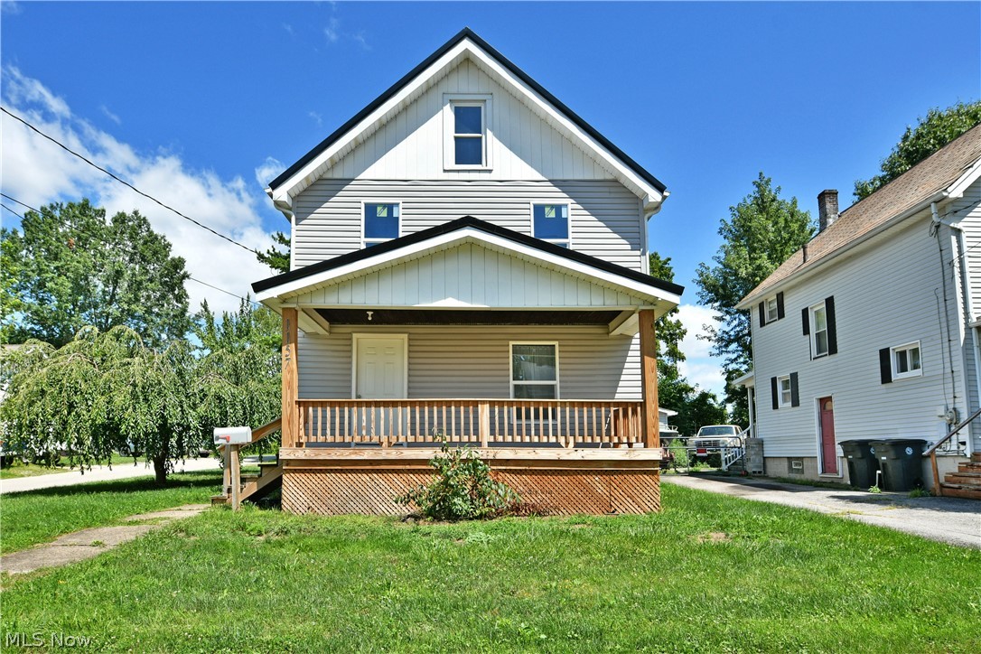 1157 Mckinley Street NE Warren OH 44483