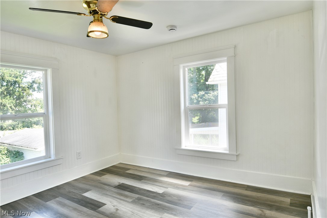 1157 Mckinley Street NE Warren OH 44483
