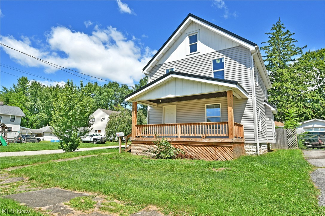 1157 Mckinley Street NE Warren OH 44483
