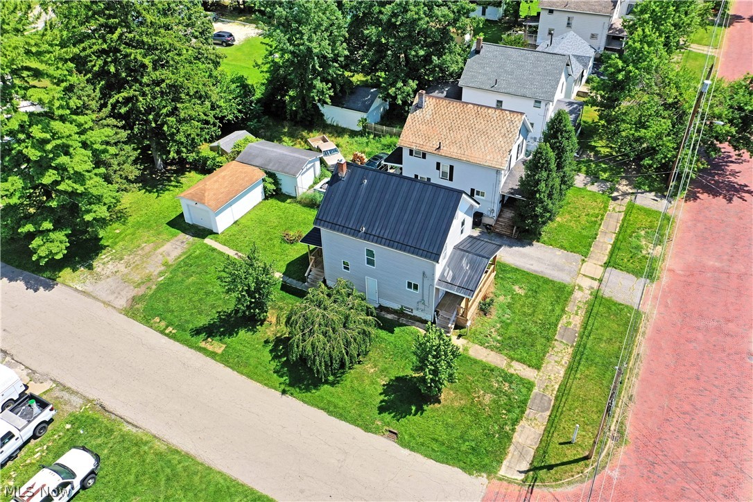 1157 Mckinley Street NE Warren OH 44483