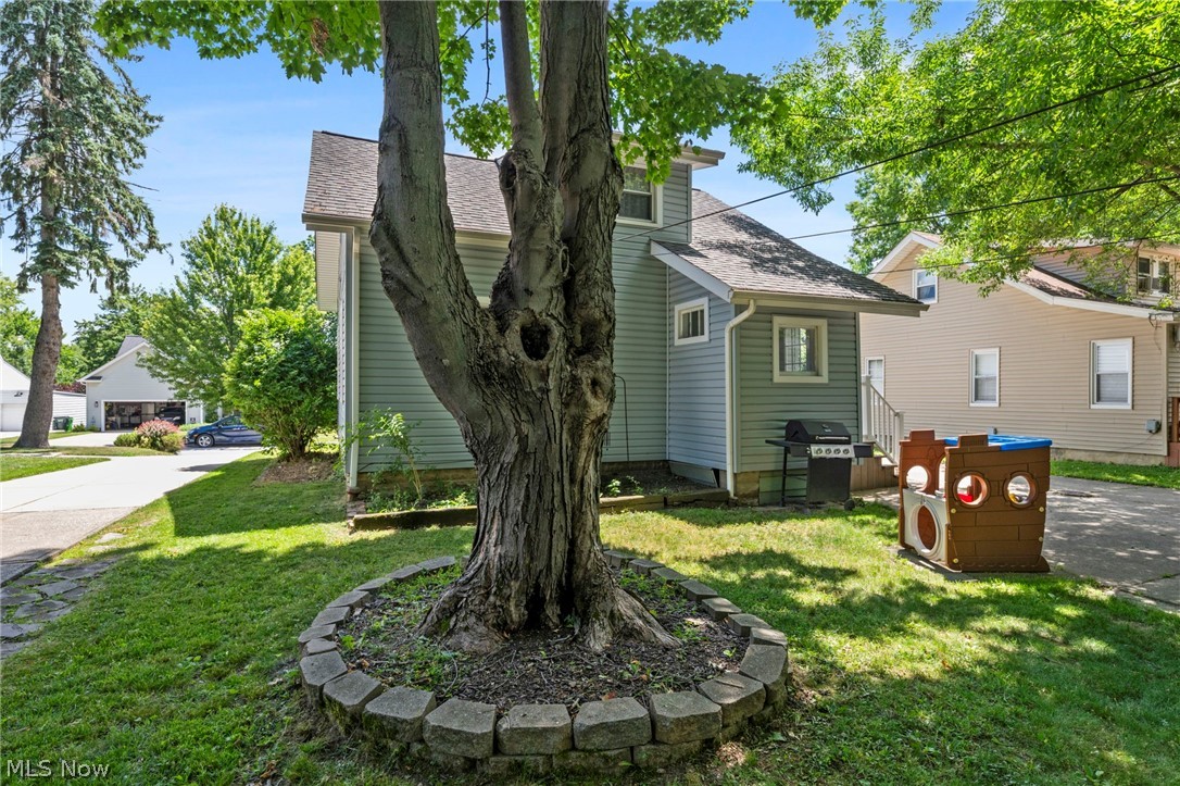 1222 Iroquois Avenue Mayfield Heights OH 44124