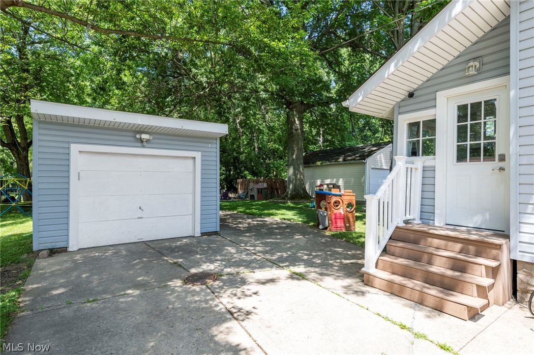 1222 Iroquois Avenue Mayfield Heights OH 44124