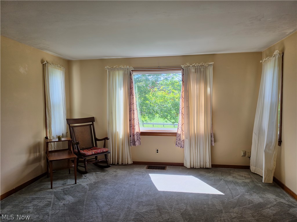 2519 State Route 43 Richmond OH 43944