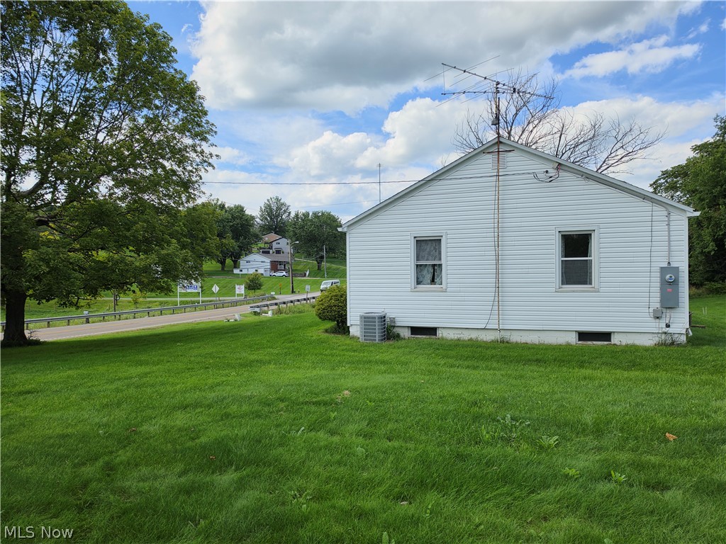 2519 State Route 43 Richmond OH 43944