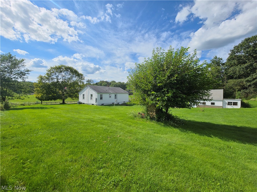 2519 State Route 43 Richmond OH 43944
