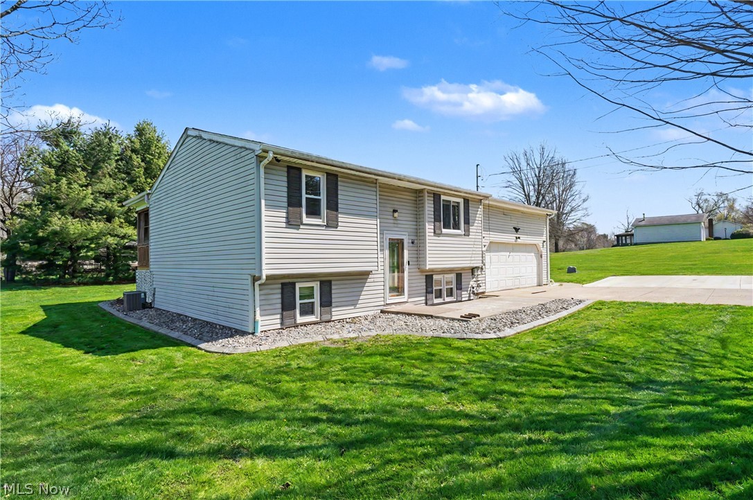 1408 Garfield Avenue Salem OH 44460