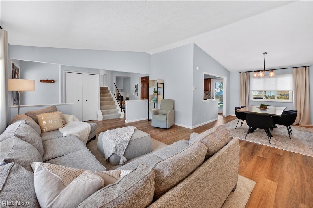 4563 Azalea Lane North Olmsted OH 44070