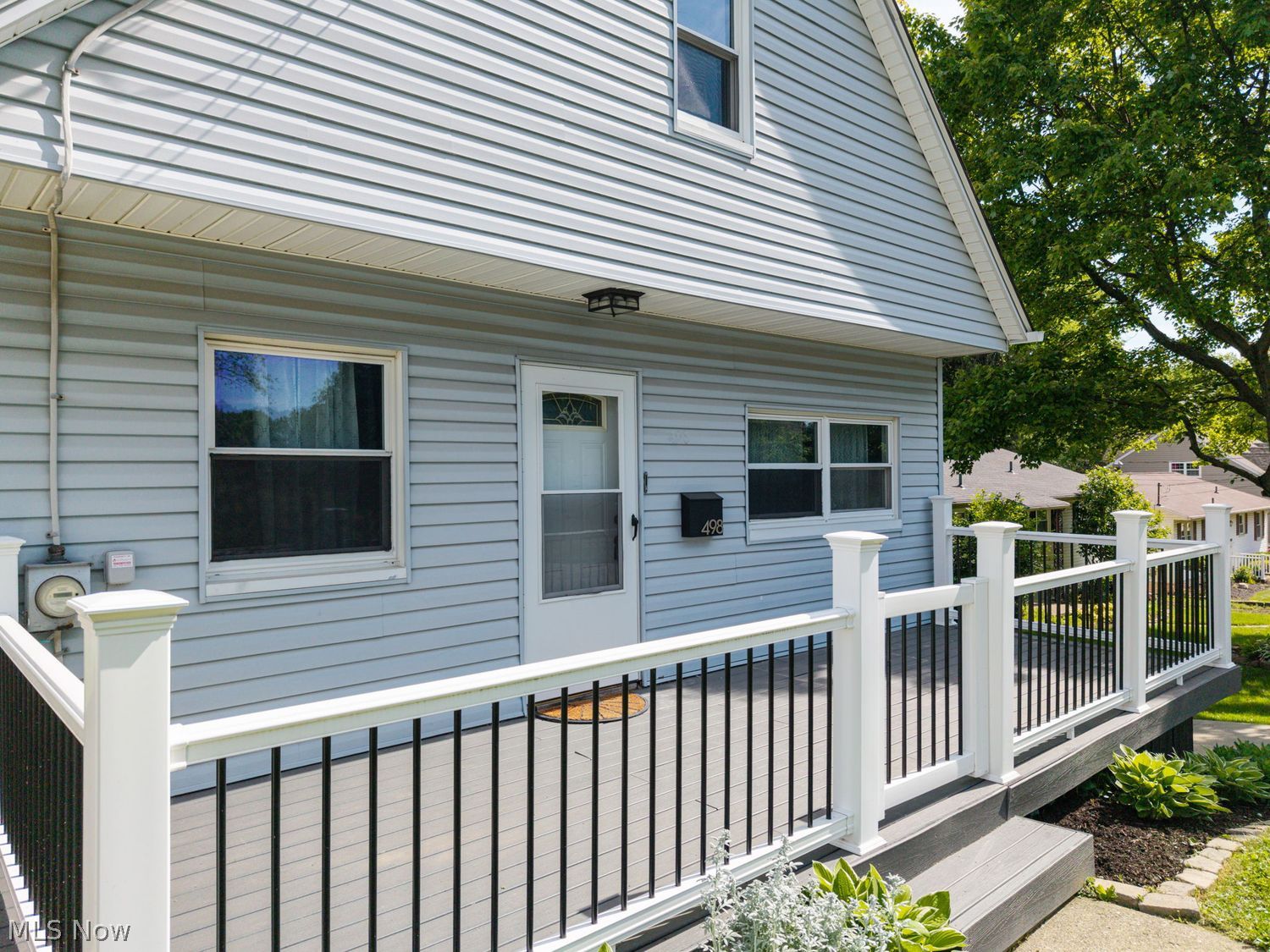 498 Oak Street Wadsworth OH 44281