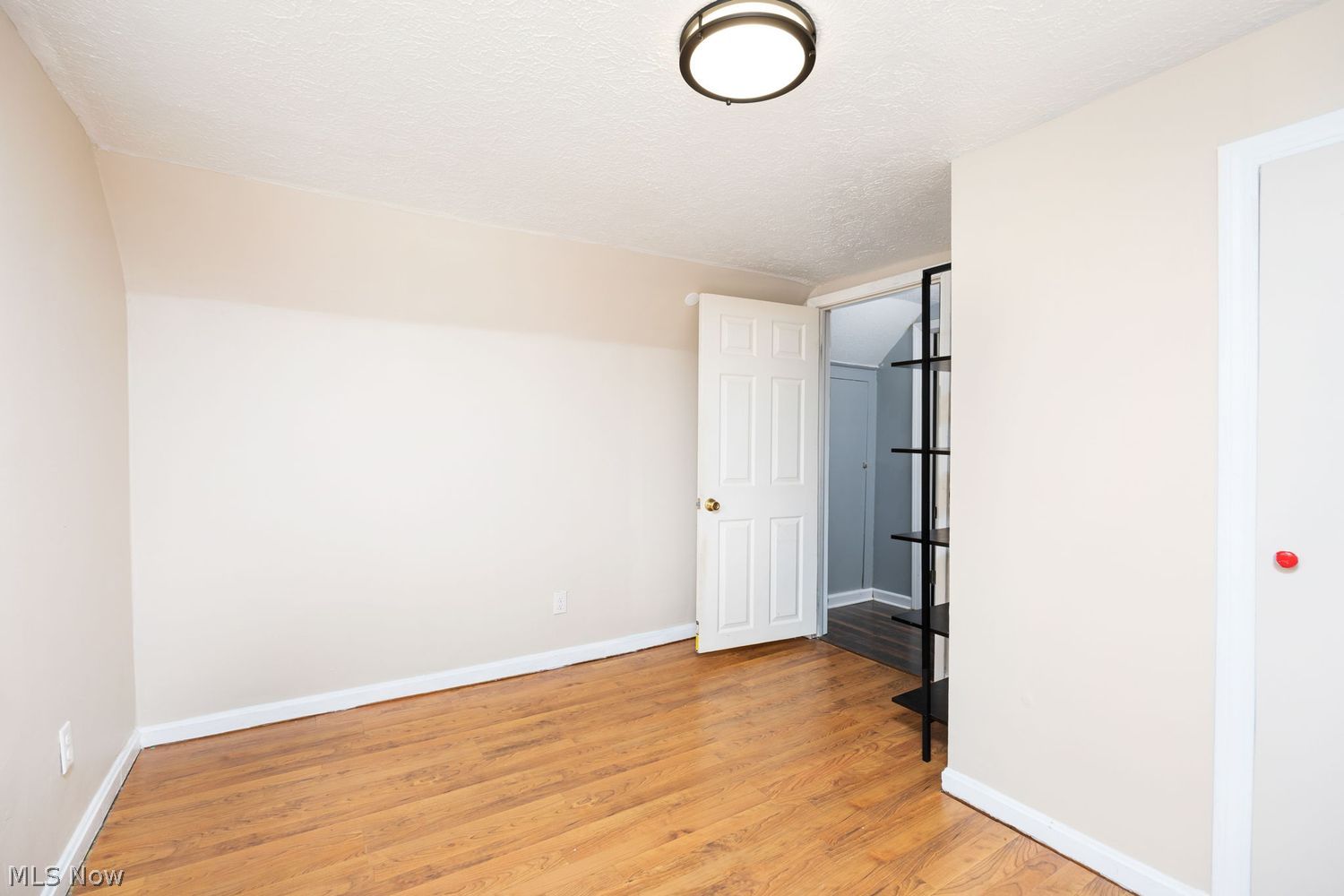 498 Oak Street Wadsworth OH 44281