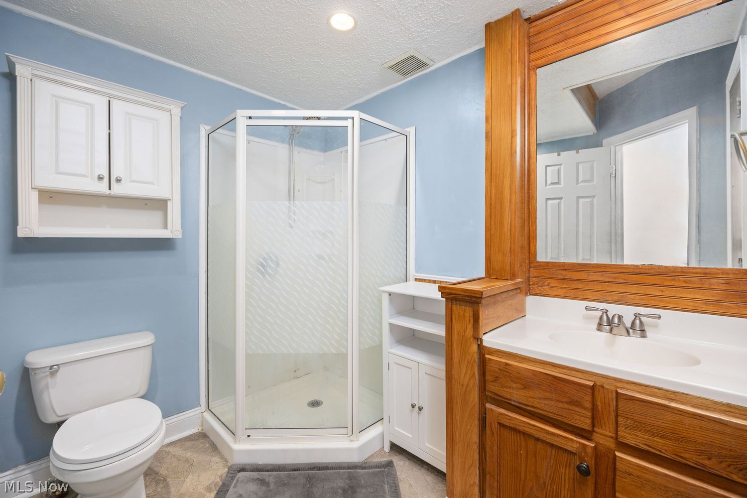 498 Oak Street Wadsworth OH 44281