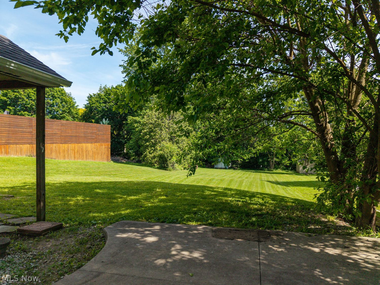 498 Oak Street Wadsworth OH 44281