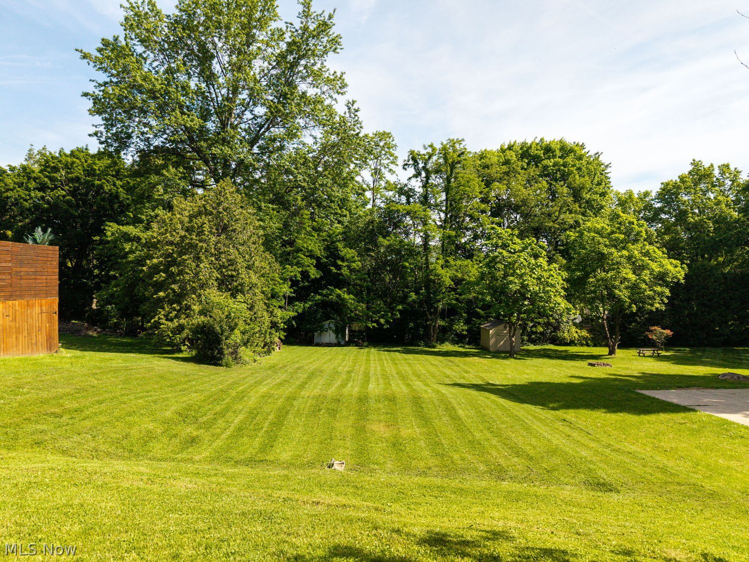 498 Oak Street Wadsworth OH 44281