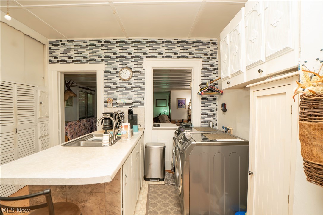 1125 Perry Drive NW Canton OH 44708