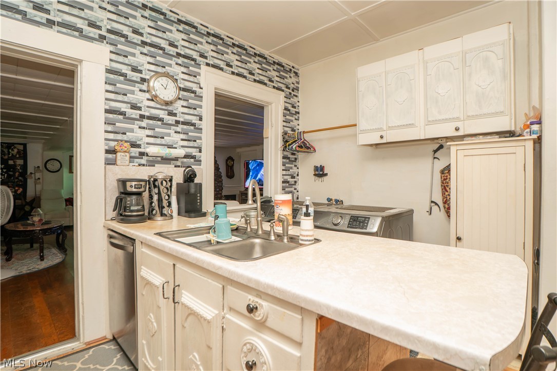 1125 Perry Drive NW Canton OH 44708