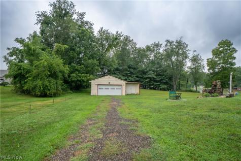 1125 Perry Drive NW Canton OH 44708