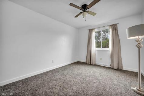 6480 Grayfriar Drive Brook Park OH 44142