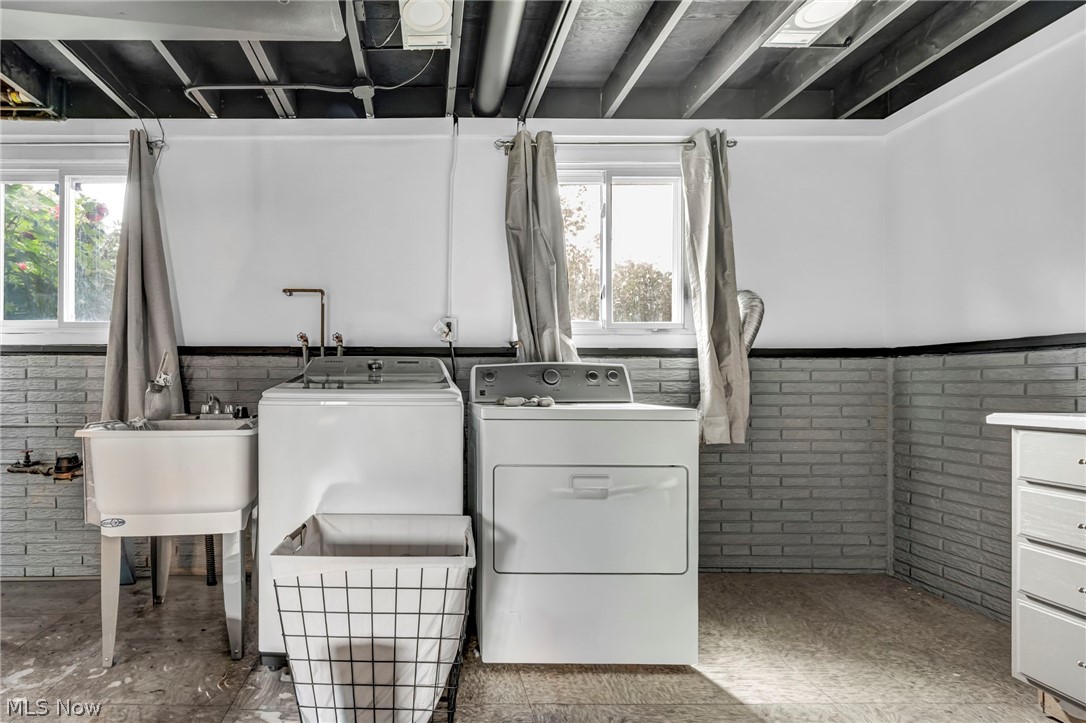 6480 Grayfriar Drive Brook Park OH 44142