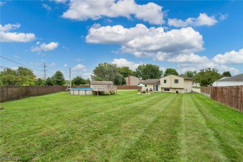 6480 Grayfriar Drive Brook Park OH 44142