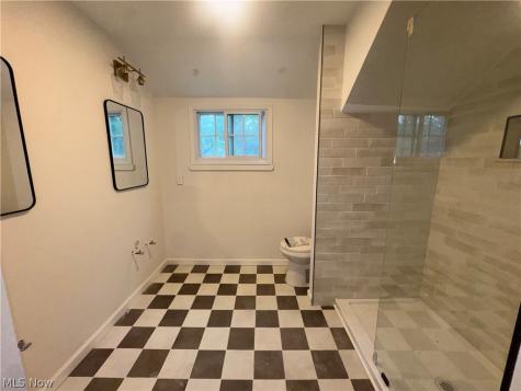 1289 Hereford Road Cleveland Heights OH 44118