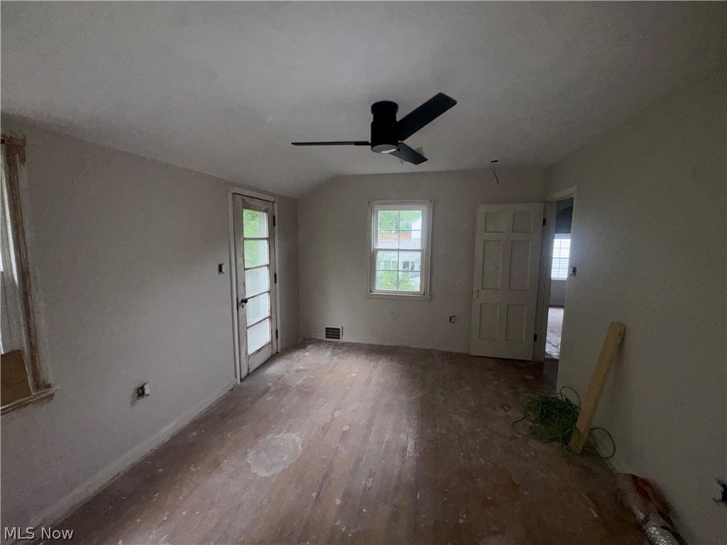 1289 Hereford Road Cleveland Heights OH 44118