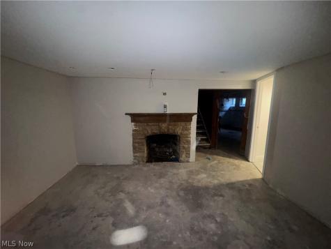 1289 Hereford Road Cleveland Heights OH 44118