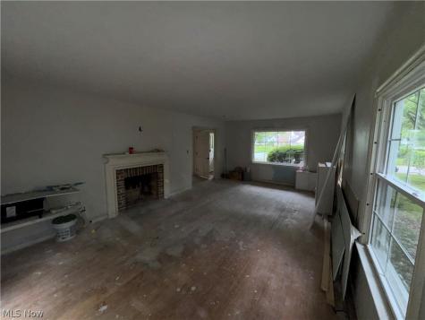 1289 Hereford Road Cleveland Heights OH 44118