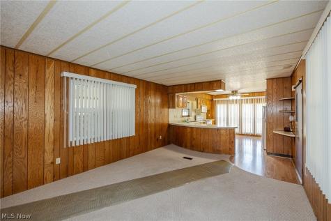 61 Parkway Street Olmsted Twp OH 44138