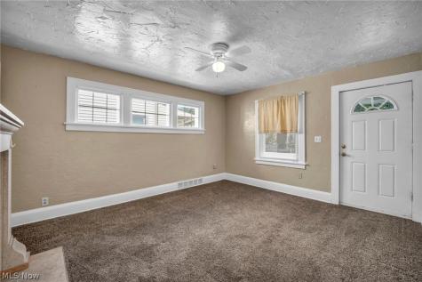 21821 Wilmore Avenue Euclid OH 44123