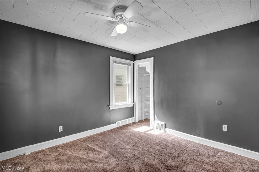 21821 Wilmore Avenue Euclid OH 44123