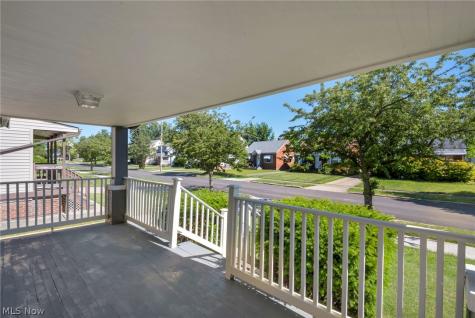 21821 Wilmore Avenue Euclid OH 44123