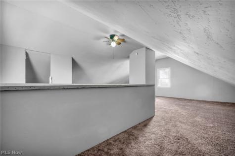 21821 Wilmore Avenue Euclid OH 44123