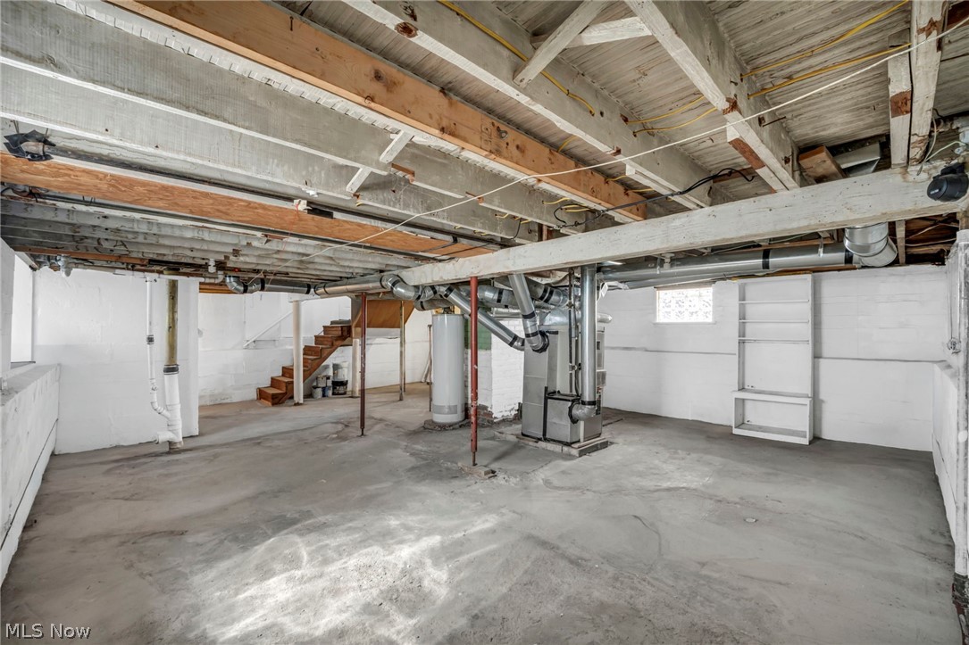 21821 Wilmore Avenue Euclid OH 44123