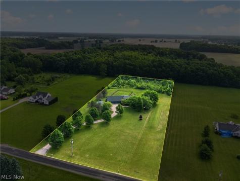 16727 Pitts Road Wellington OH 44090