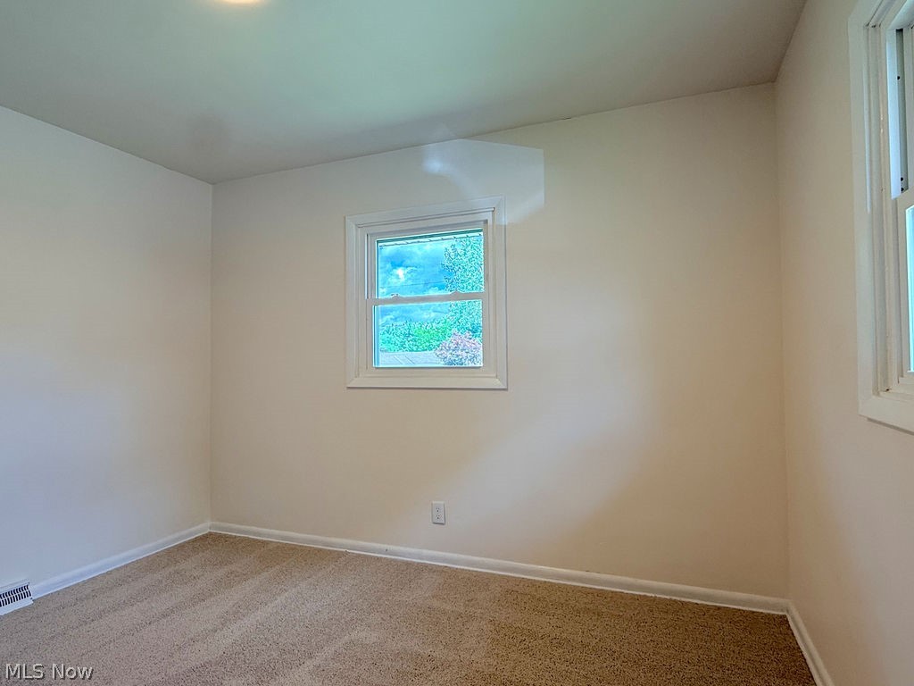 5193 Pinecrest Austintown OH 44515