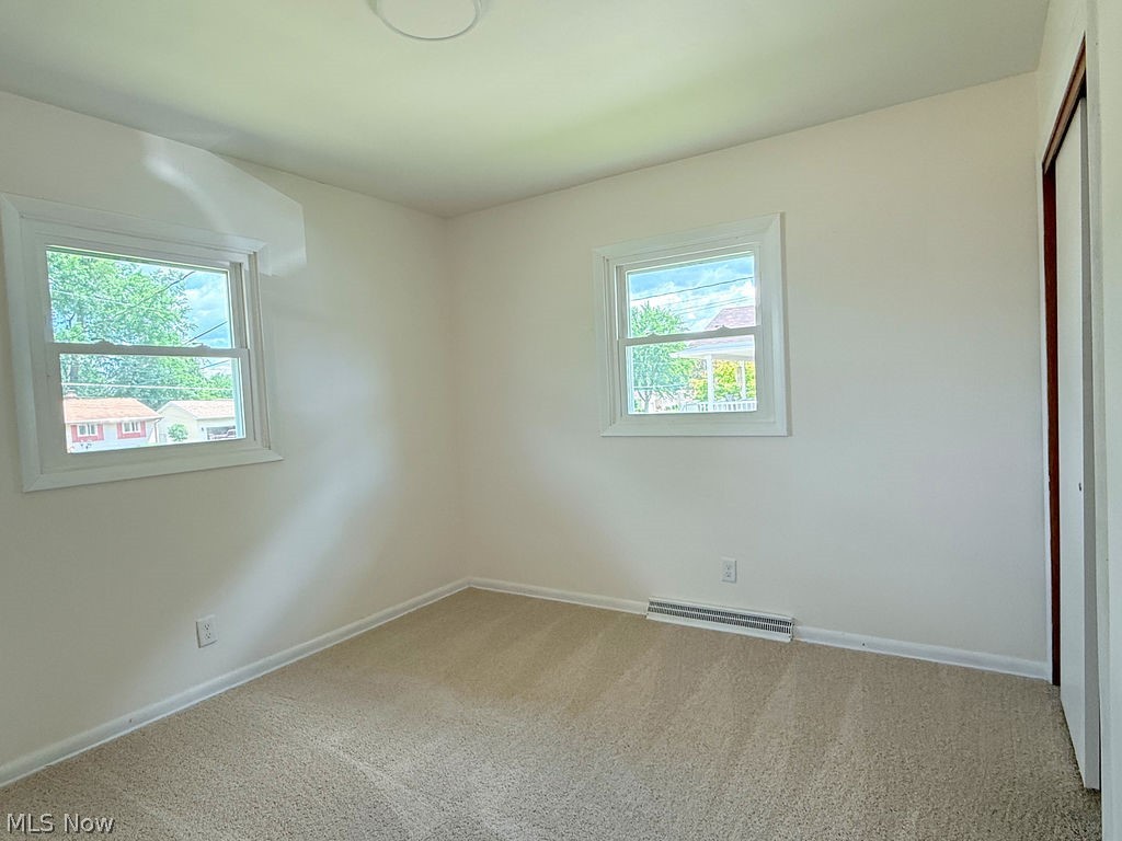 5193 Pinecrest Austintown OH 44515