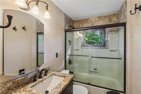 884 Dogwood Terrace Copley OH 44321