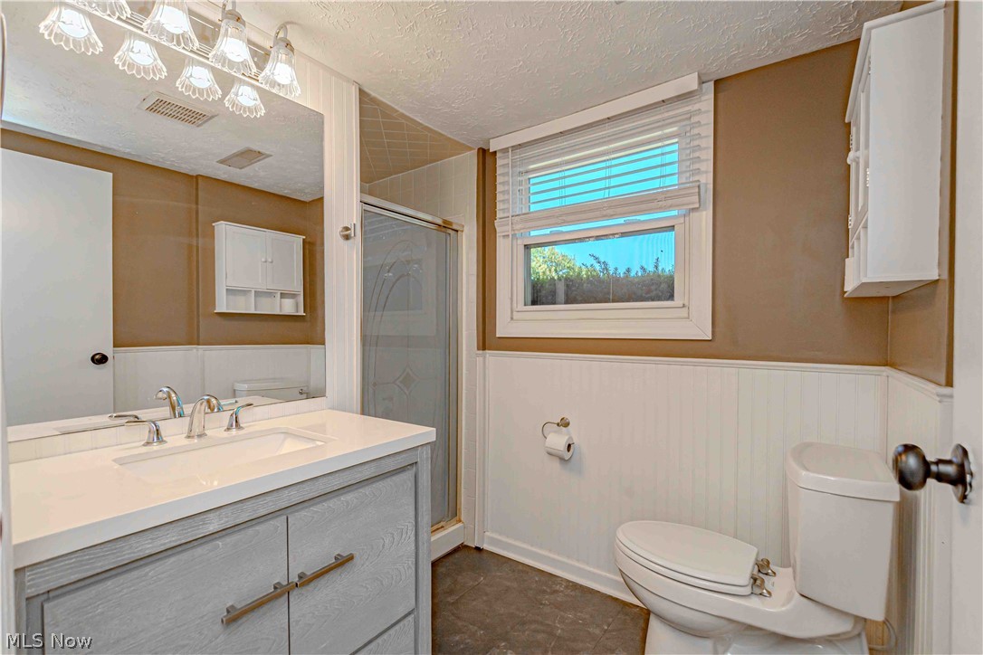 932 Richards Drive Louisville OH 44641
