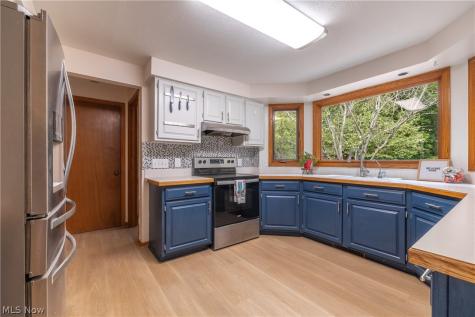 13340 Cinnamon Lane Ave. NW Avenue NW Mogadore OH 44260
