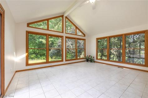13340 Cinnamon Lane Ave. NW Avenue NW Mogadore OH 44260