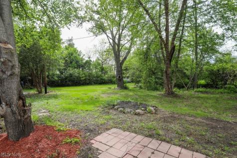 701 Portage Lakes Drive Coventry OH 44319