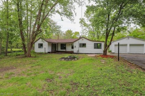 701 Portage Lakes Drive Coventry OH 44319
