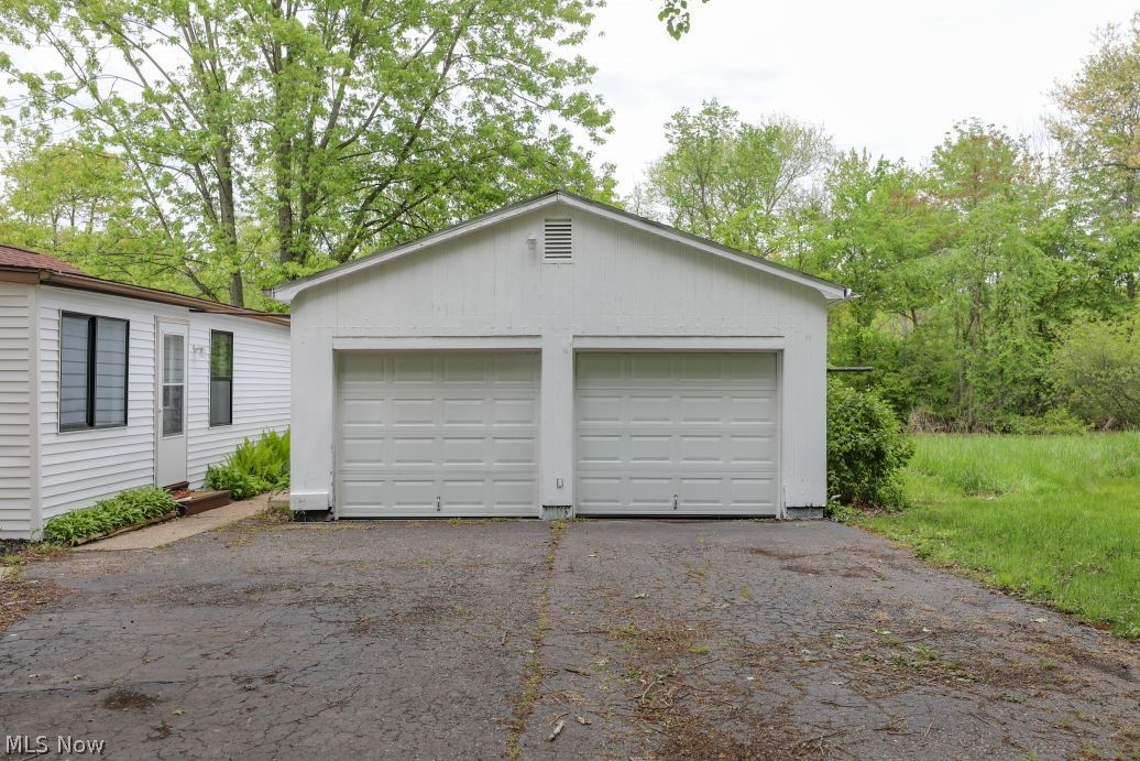 701 Portage Lakes Drive Coventry OH 44319