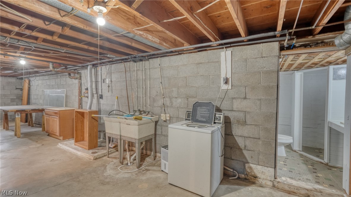 110 Cherry Lane New Concord OH 43762
