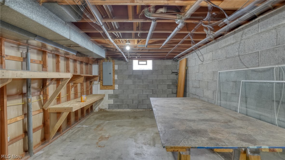 110 Cherry Lane New Concord OH 43762