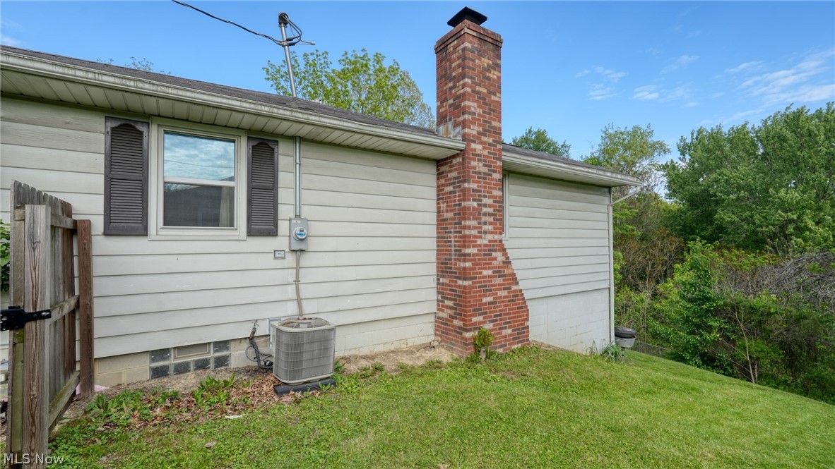 110 Cherry Lane New Concord OH 43762