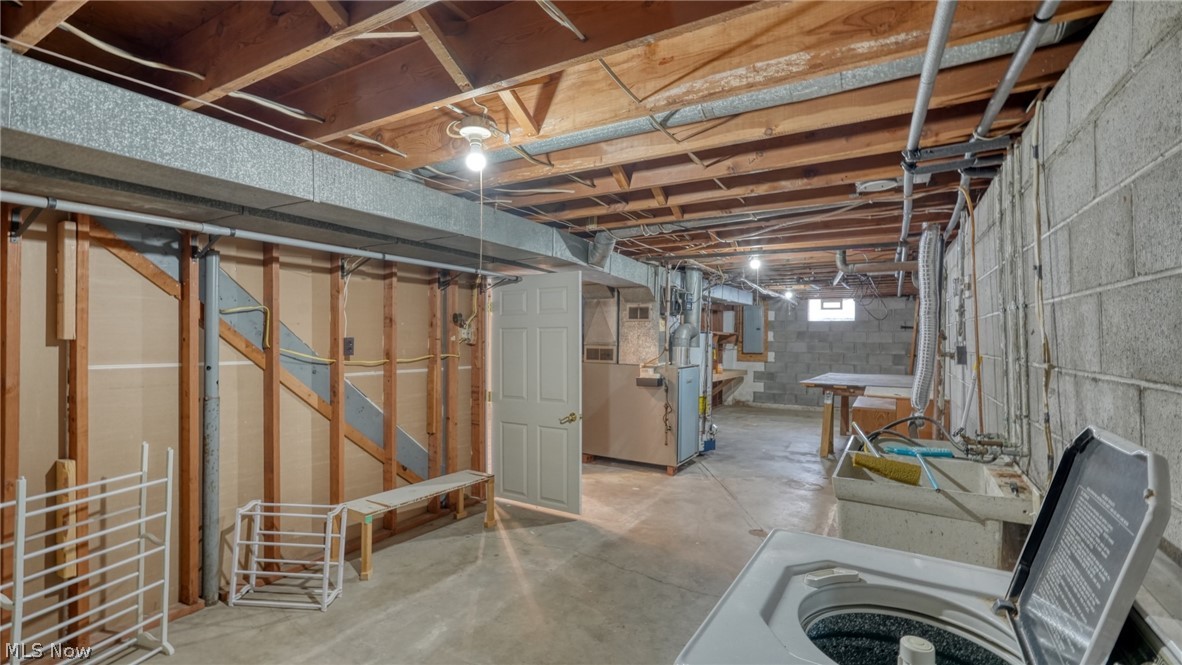 110 Cherry Lane New Concord OH 43762