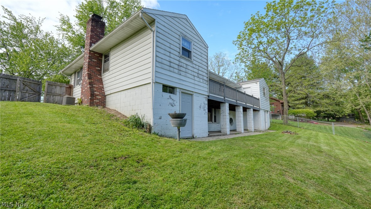 110 Cherry Lane New Concord OH 43762
